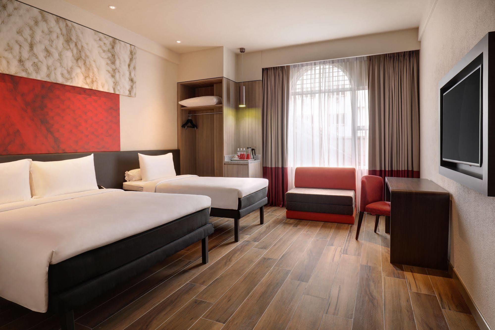 Hotel Ibis 4*